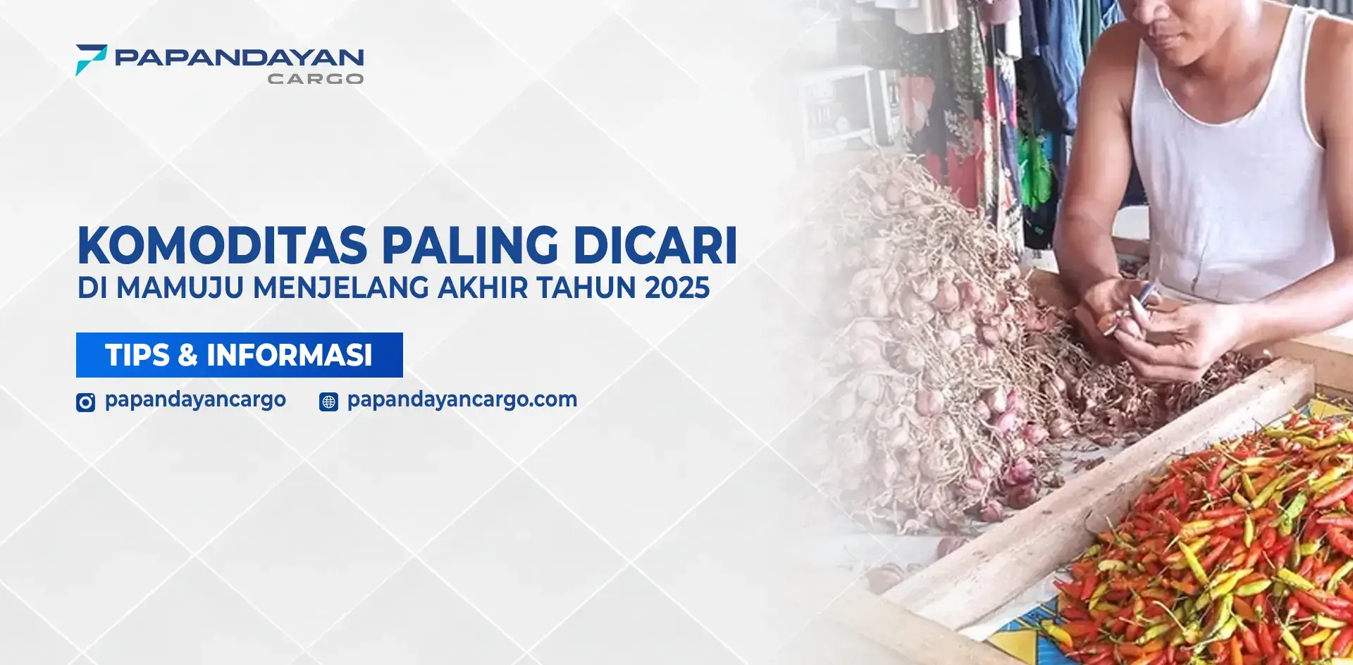 Informasi komoditas Surabaya Mamuju November dengan visual pedagang bawang dan cabai di pasar.