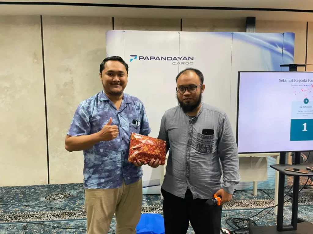 Momen apresiasi untuk Isa Rafsanjani sebagai peringkat 1 quiz kajian Juli 2026 Papandayan Cargo atas partisipasi dan semangat belajar bersama.