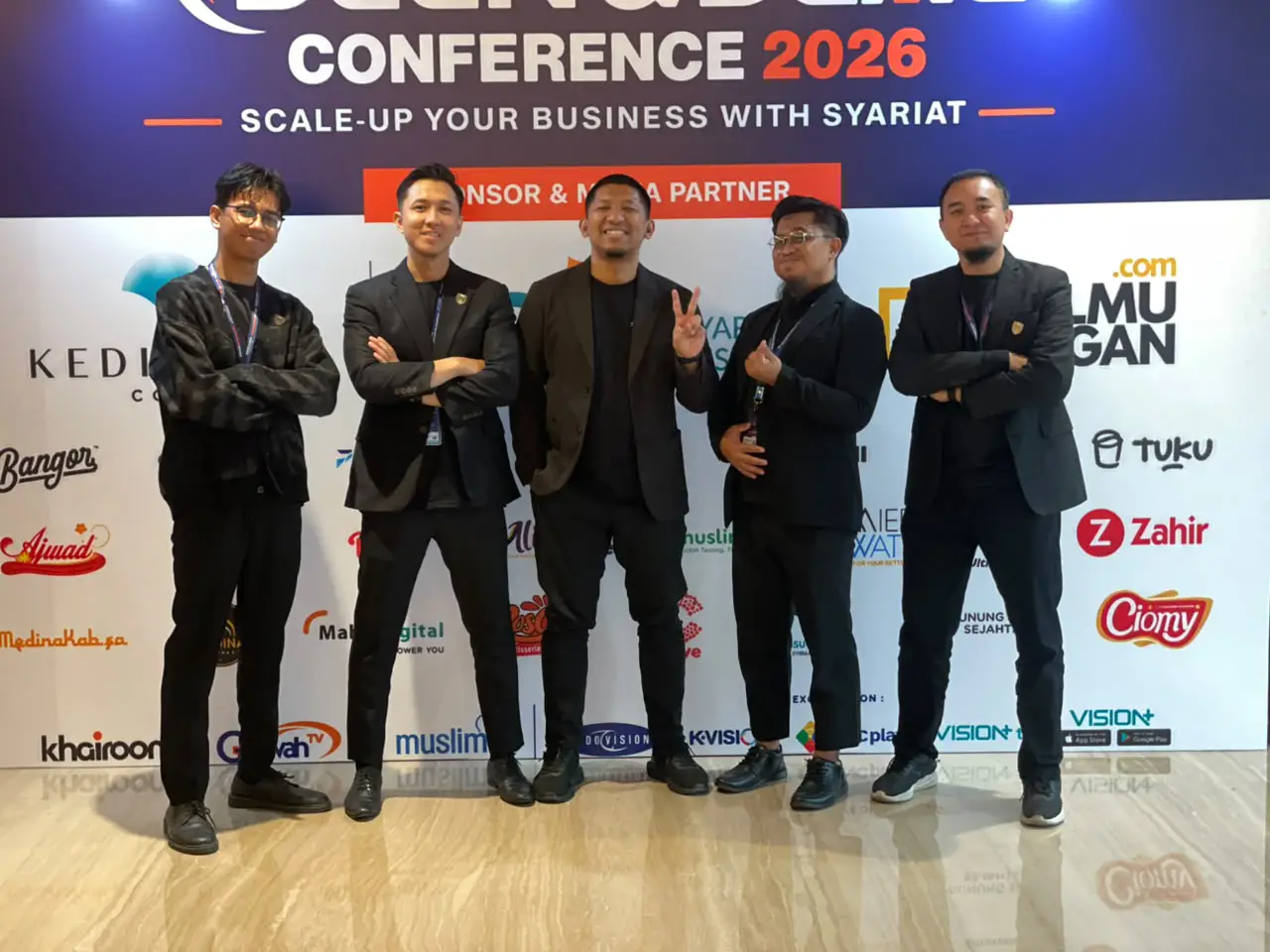 Tim Papandayan Cargo berpartisipasi dalam Deen & Deal Conference 2026 di Jakarta untuk memperluas jaringan dan hubungan dengan pelaku bisnis.